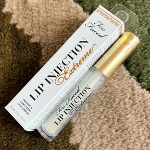 Too Faced Lip Injection Extreme Instant & Long Term Lip Plumper 💄